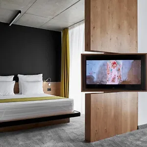 Hotel de apartamente Adella Boutique - Free Secured Parking, Sofia
