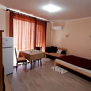 Apartament на море в сарафово 