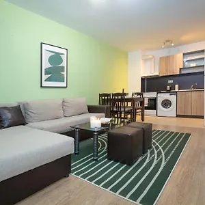 Hotel de apartamente Modern And Bright Near Center - Free Parking, Sofia