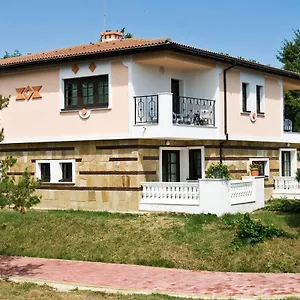 Duni Village 4*, Sozopol Bulharsko