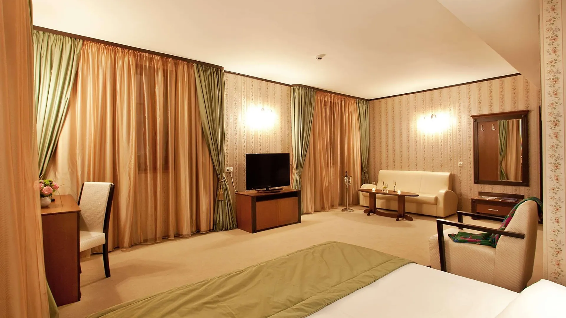 Best Western Plus Bristol Hotel Sofia