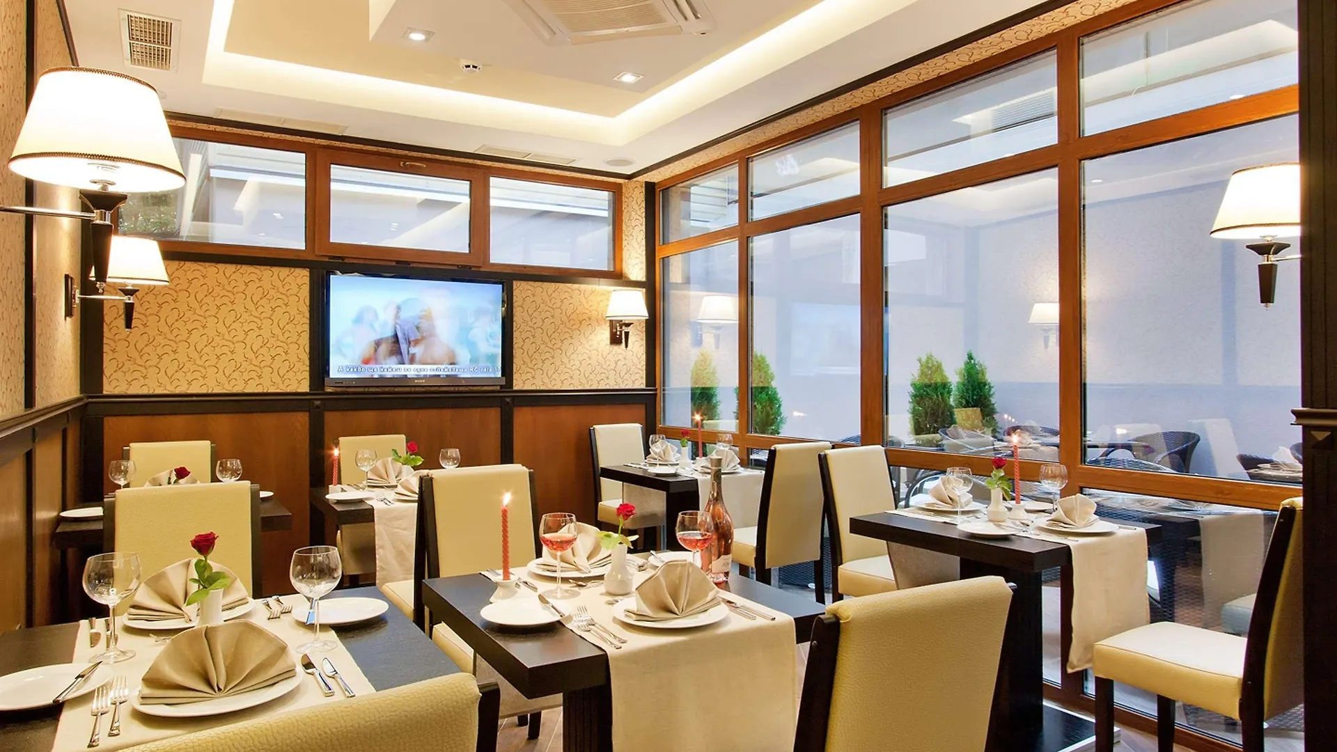 Best Western Plus Bristol Hotel Sofia 4*,  Bułgaria