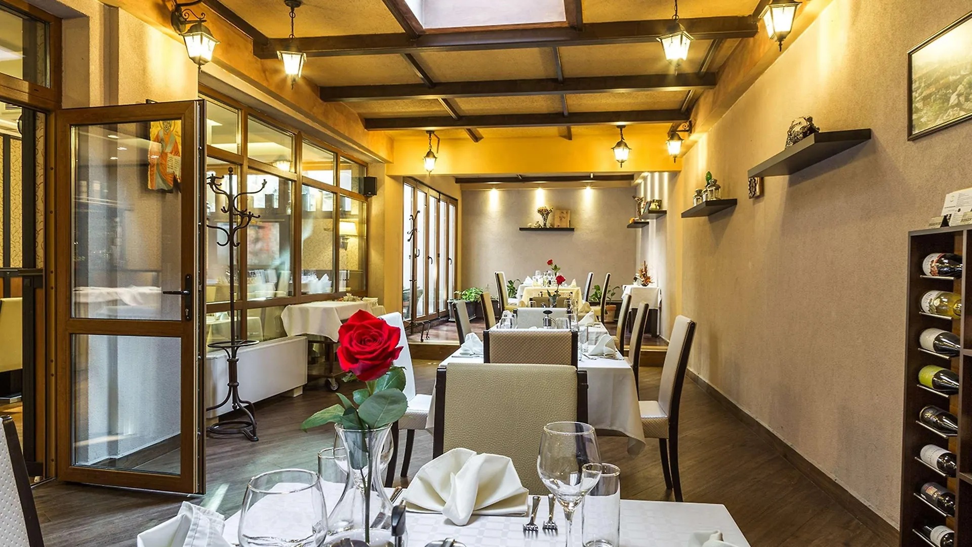 Best Western Plus Bristol Hotel Sofia 4*,