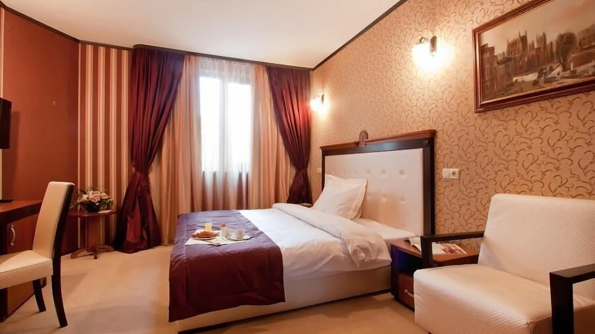 ****  Best Western Plus Bristol Hotel Sofia Bułgaria