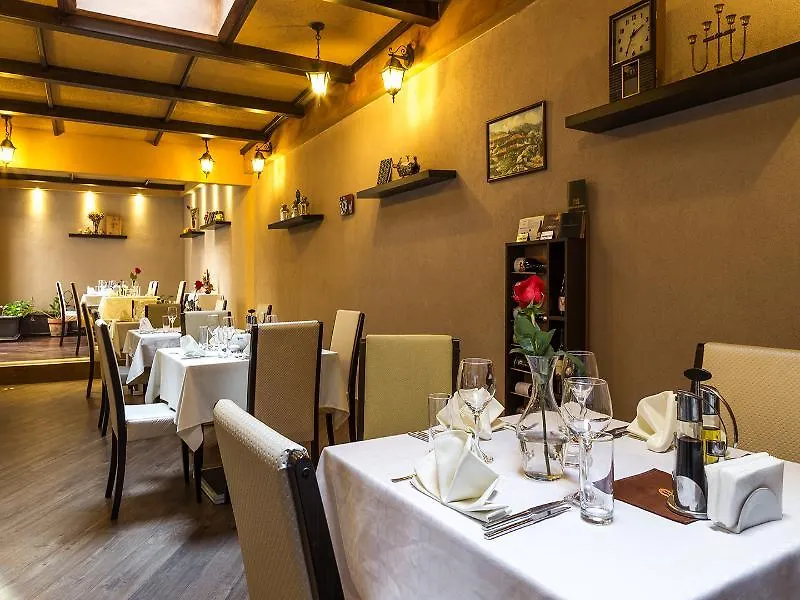 Best Western Plus Bristol Hotel Sofia 4*,  Bulgaria